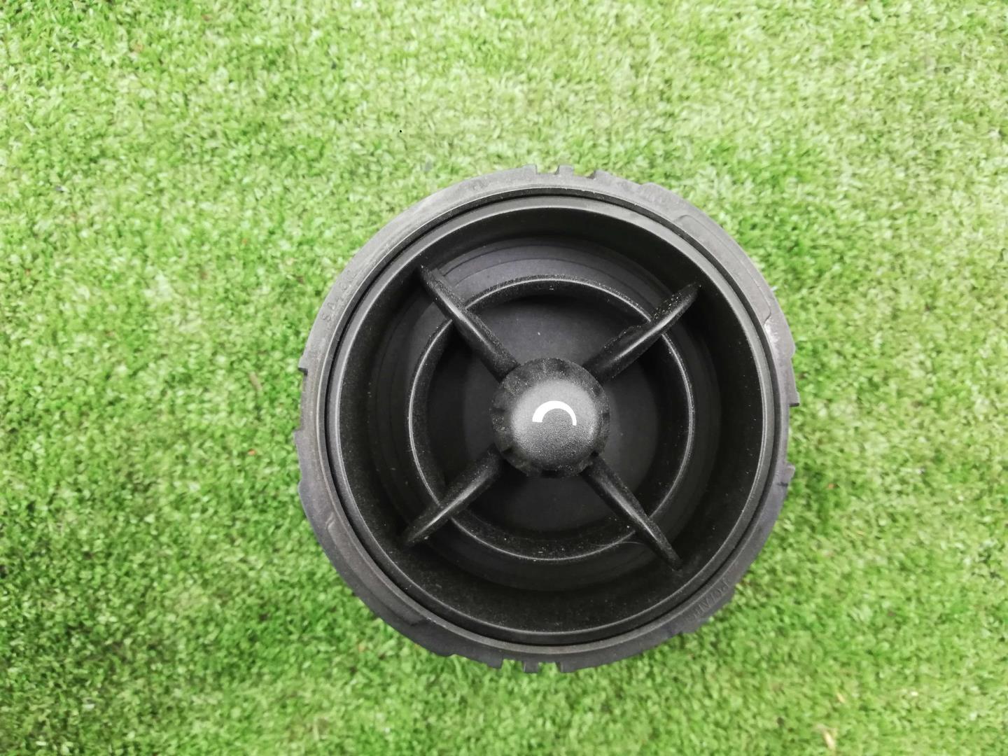 Дефлектор воздушный