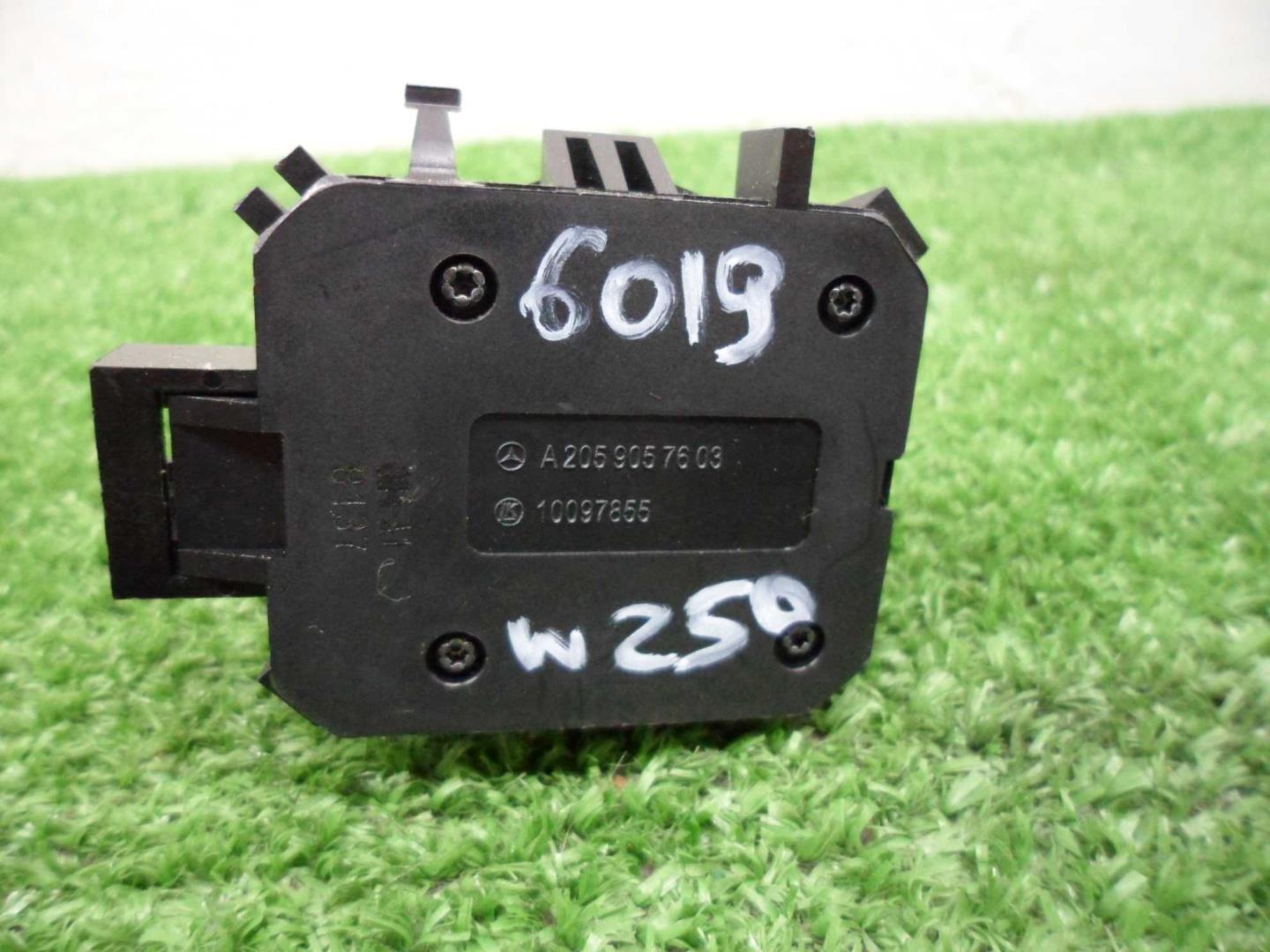 Переключатель регулировки сиденья