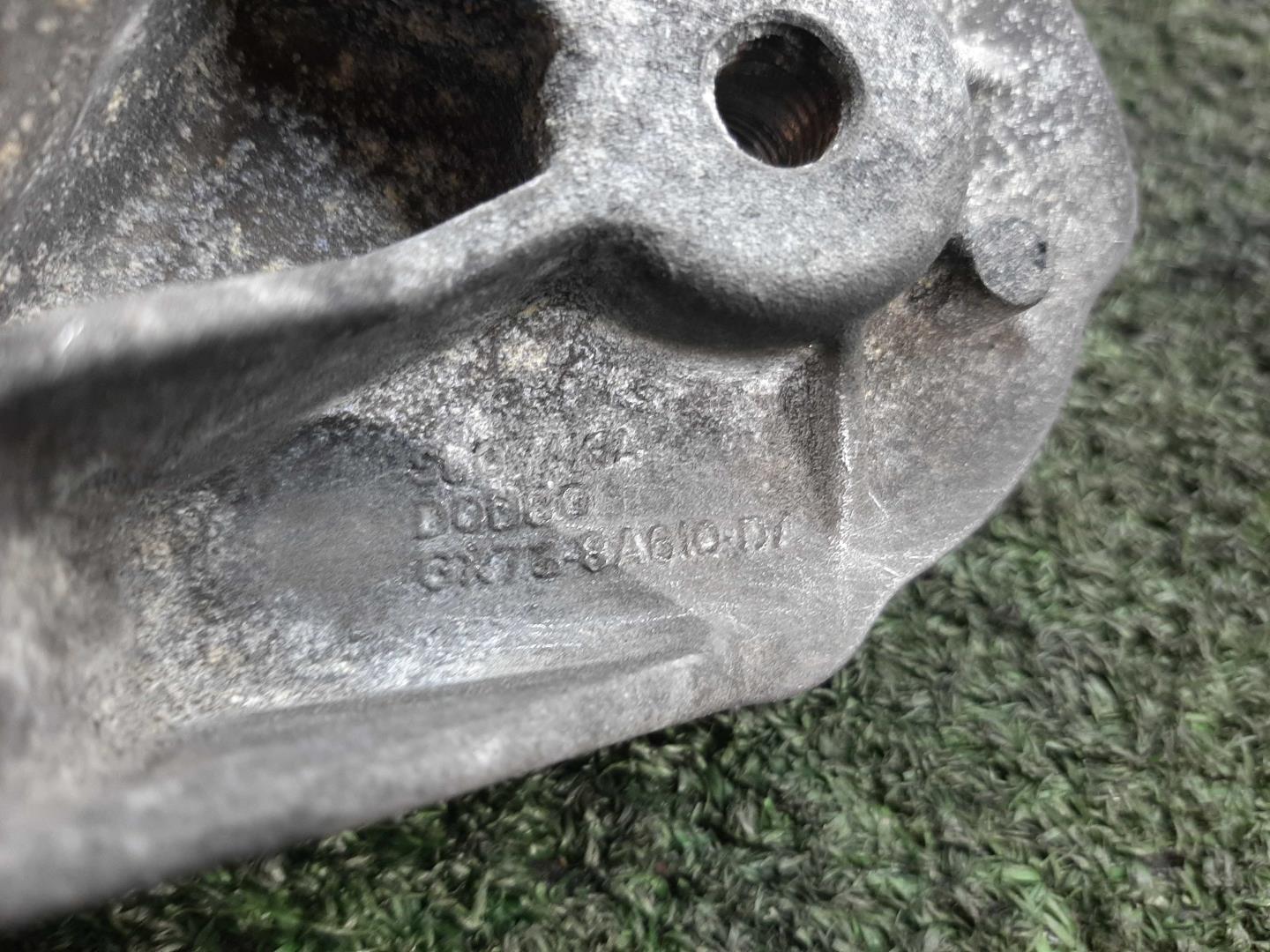 Натяжитель ремня