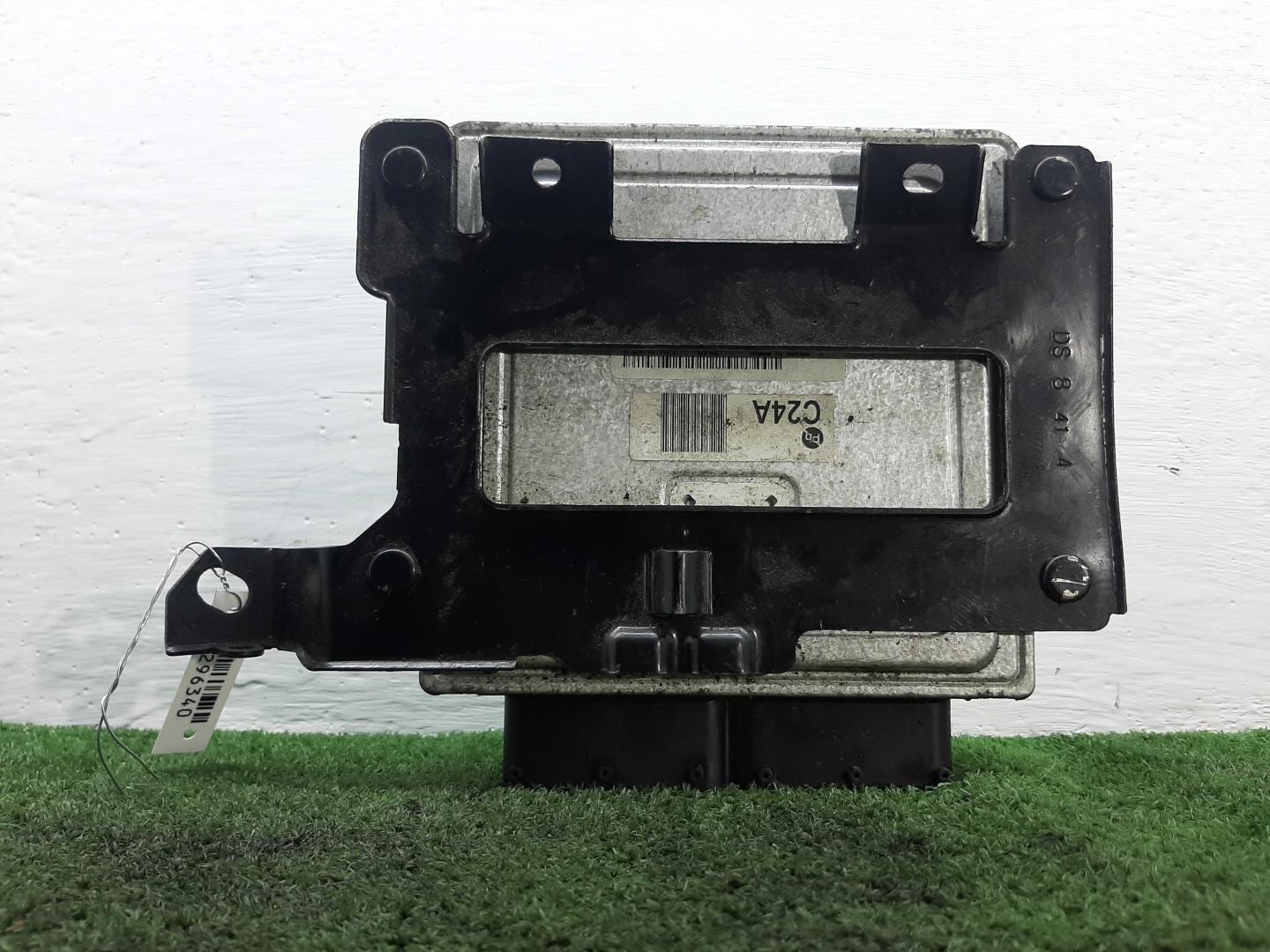 Блок управления двигателем