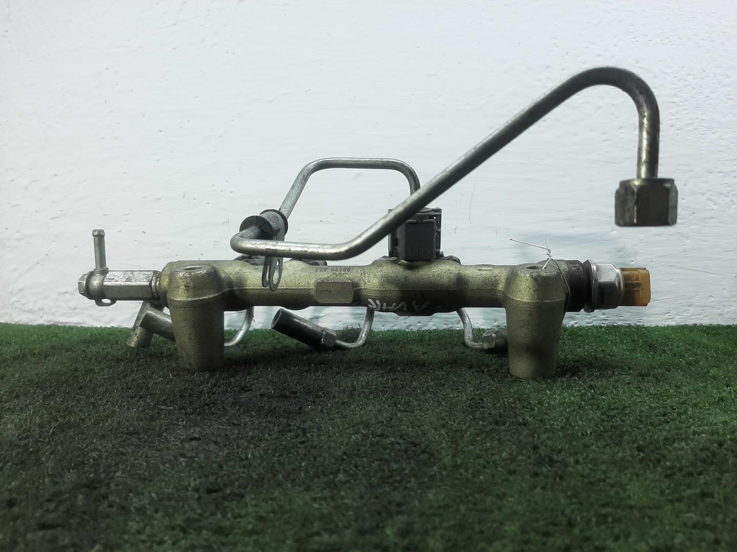 Рейка топливная (рампа)