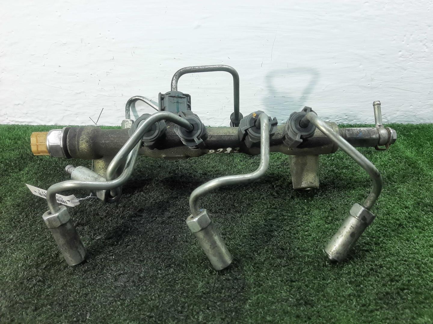 Рейка топливная (рампа)