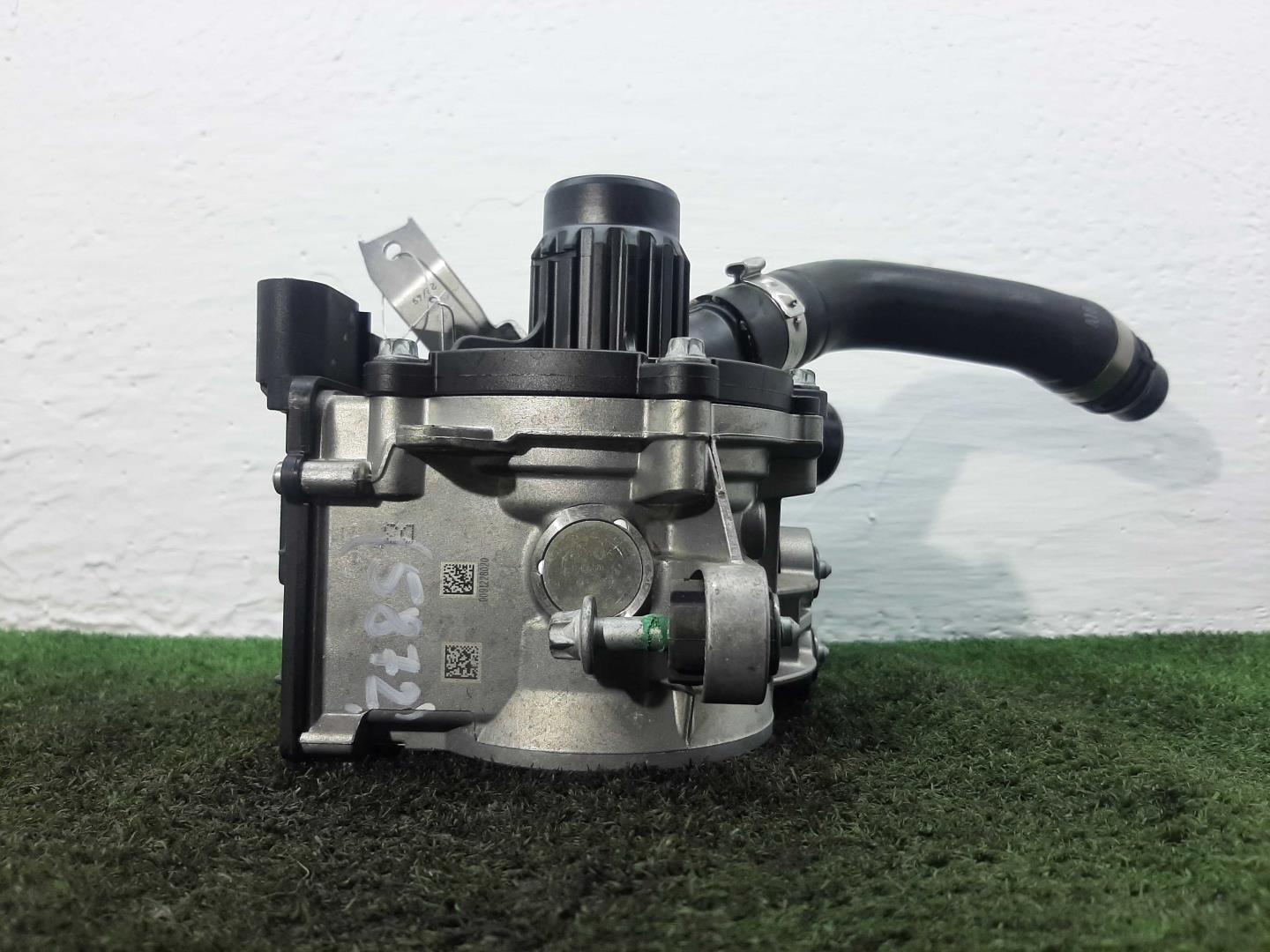 Насос электрический (доп.помпа)