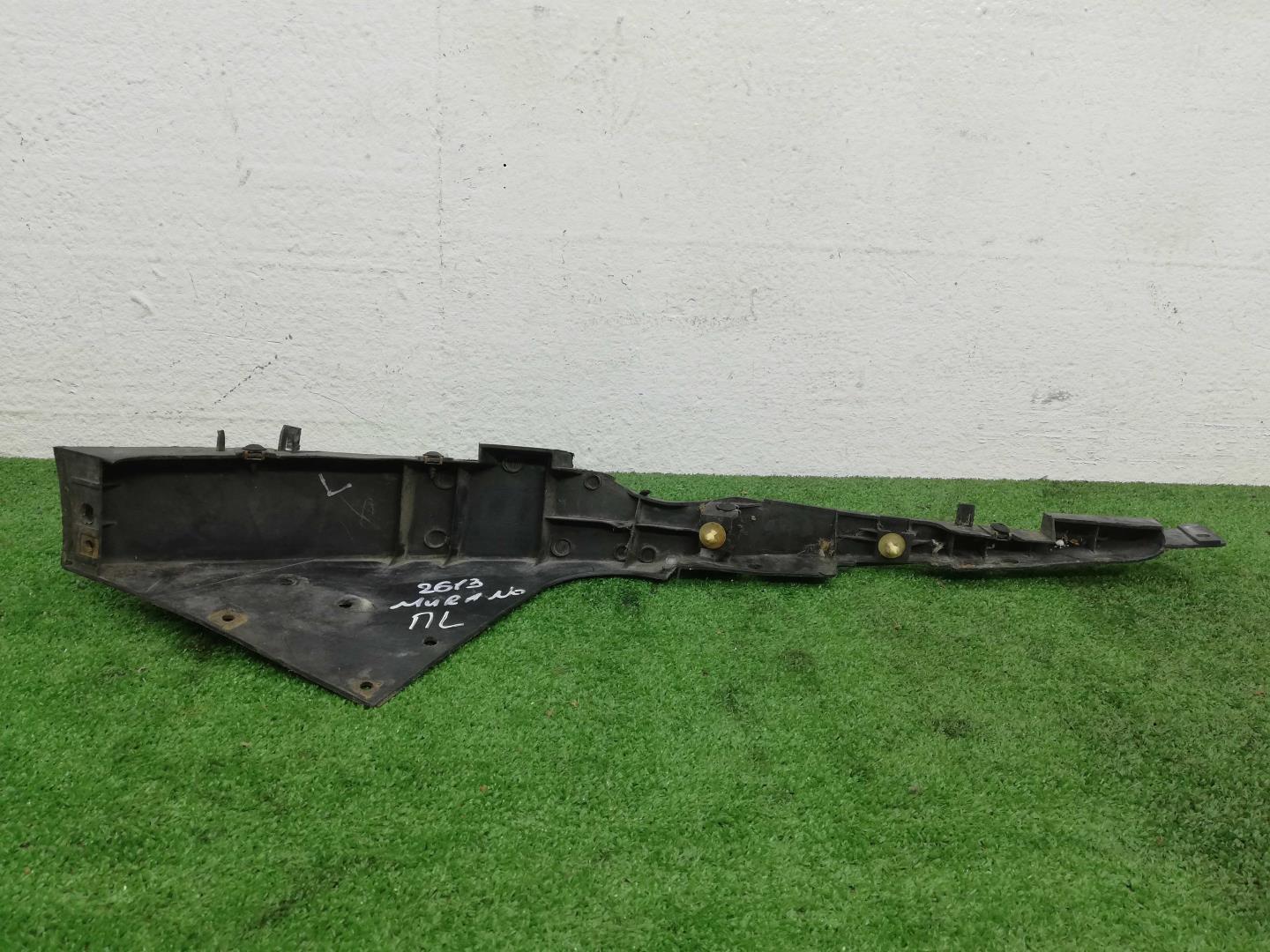 Спойлер (дефлектор) крышки багажника