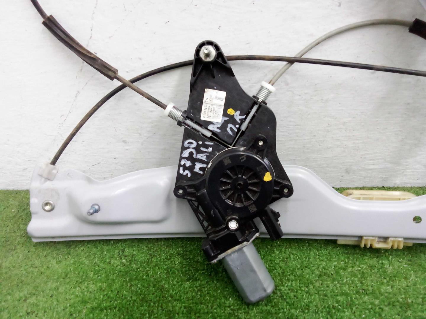 Стеклоподъемник электр. передний правый