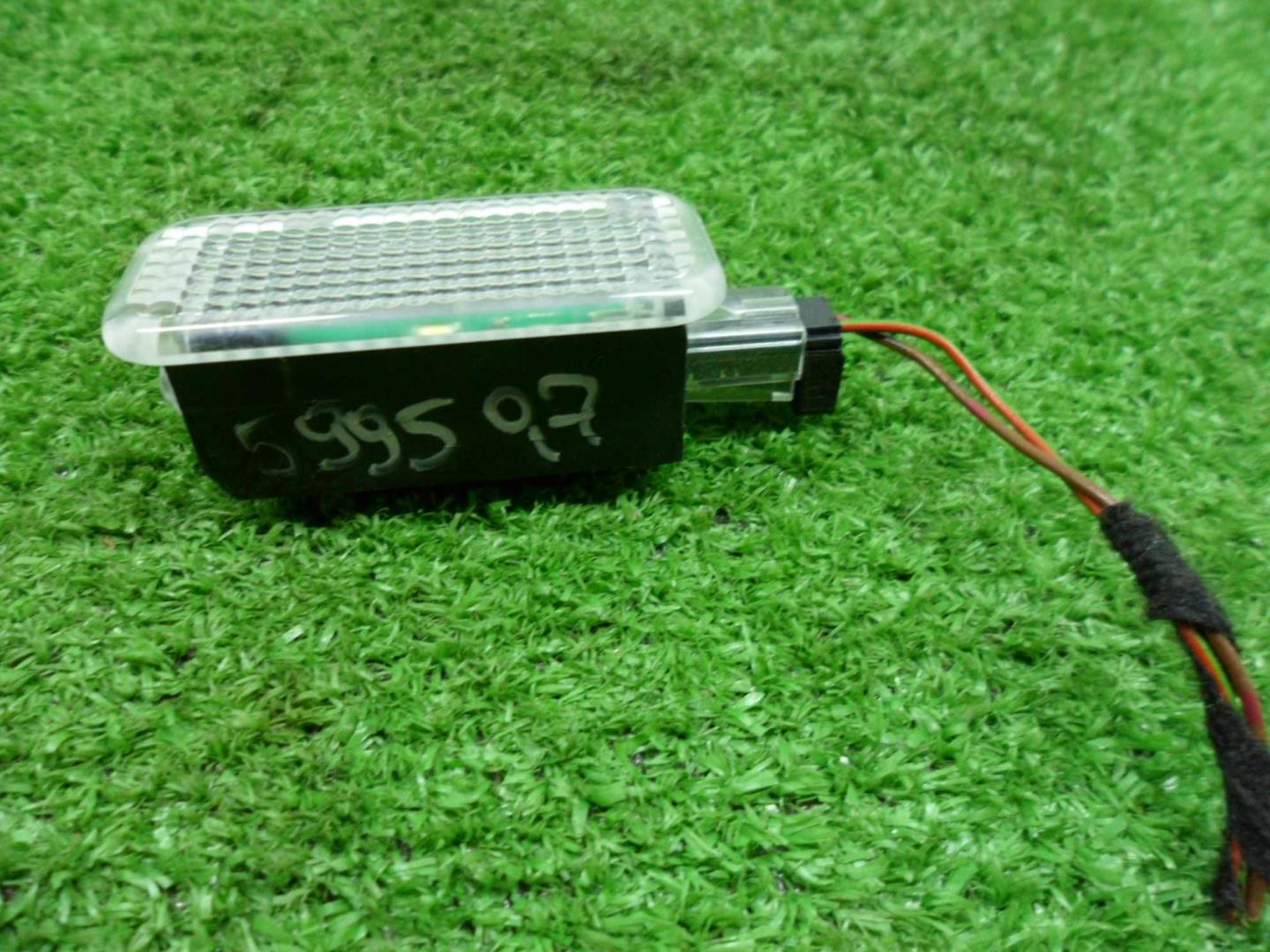 Плафон салонный