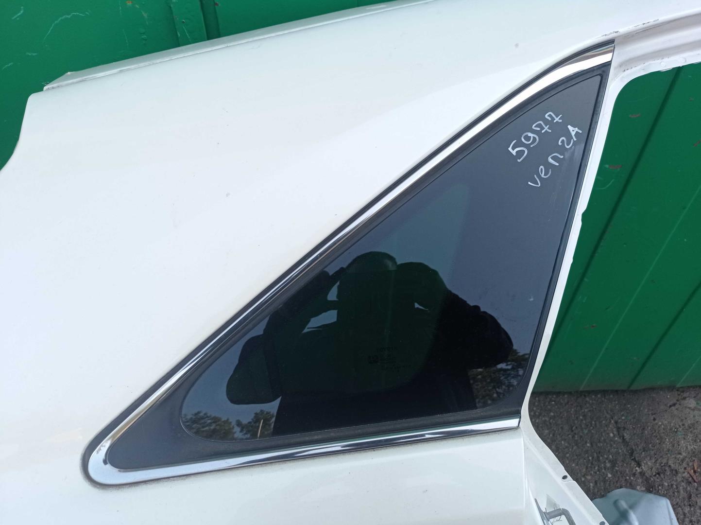 Крыло заднее правое