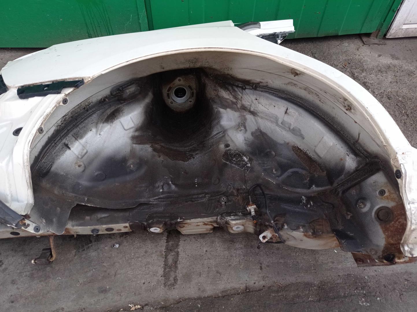 Крыло заднее правое