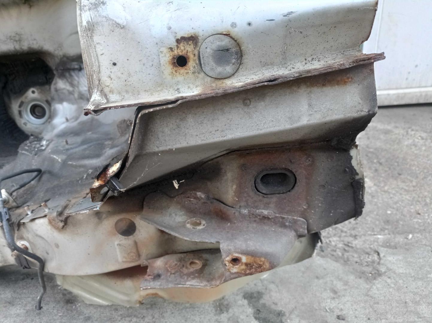 Крыло заднее правое