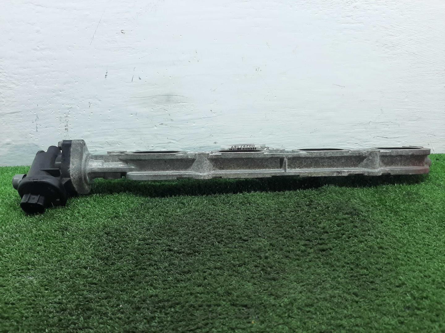 Коллектор впускной