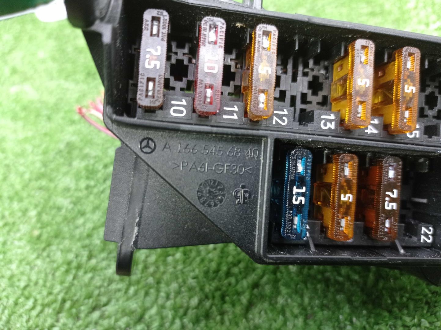 Блок предохранителей