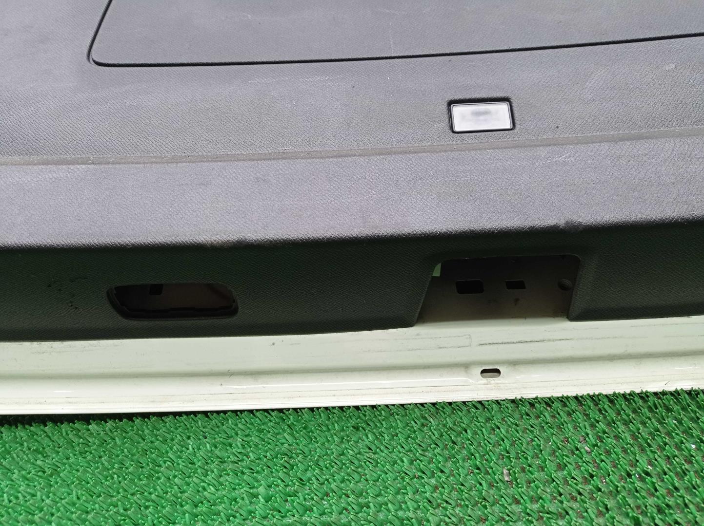 Крышка багажника