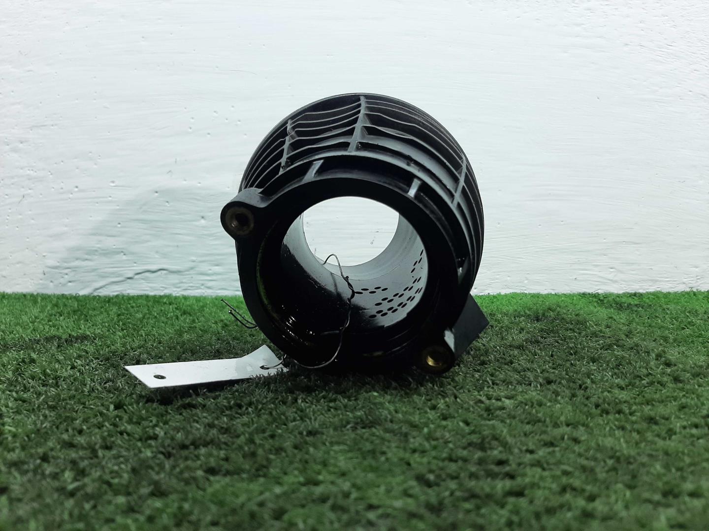 Резонатор воздушного фильтра