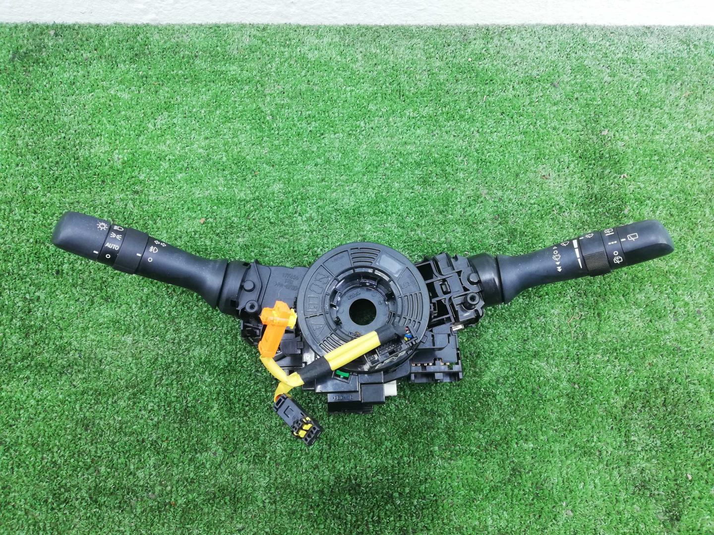 Переключатель подрулевой