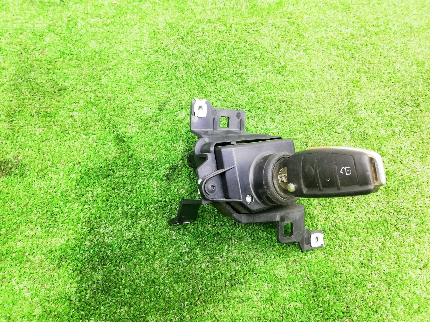 Замок зажигания