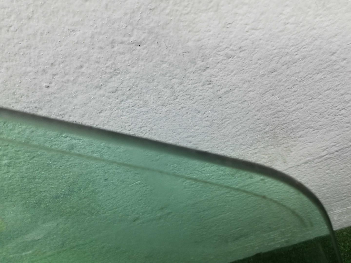 Стекло двери передней правой