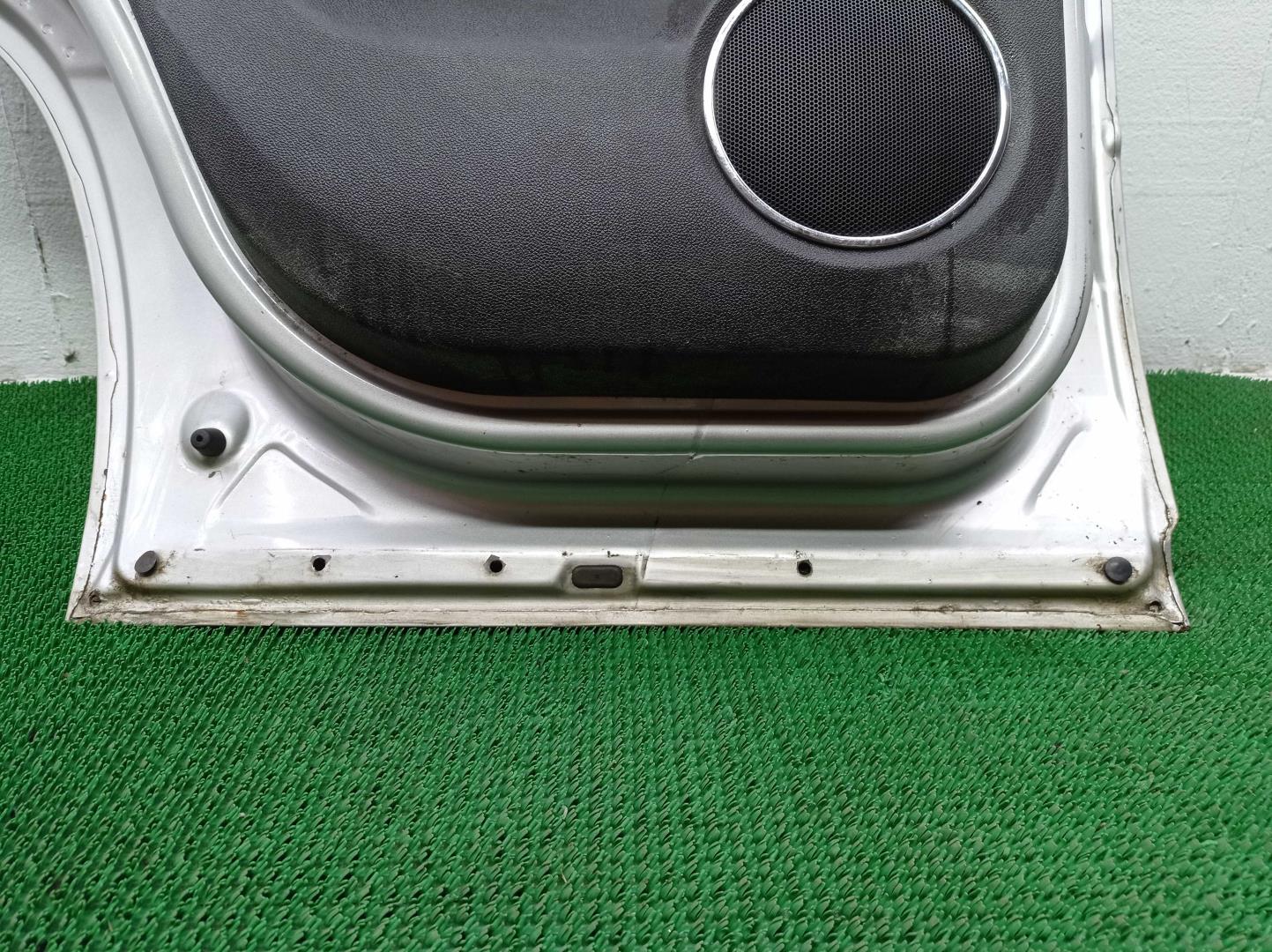 Стеклоподъемник электр. задний левый