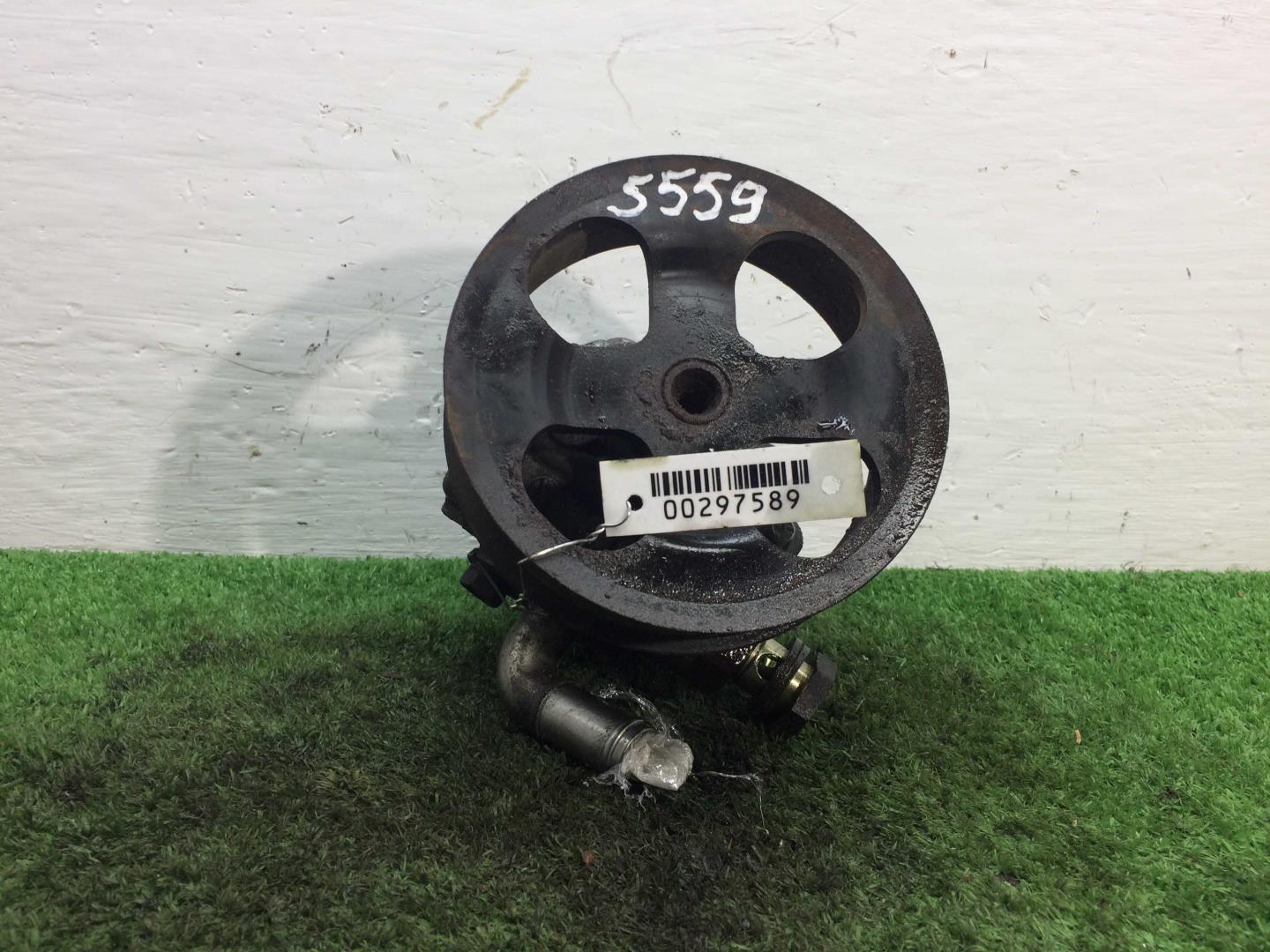 Насос ГУР (гидроусилитель руля)