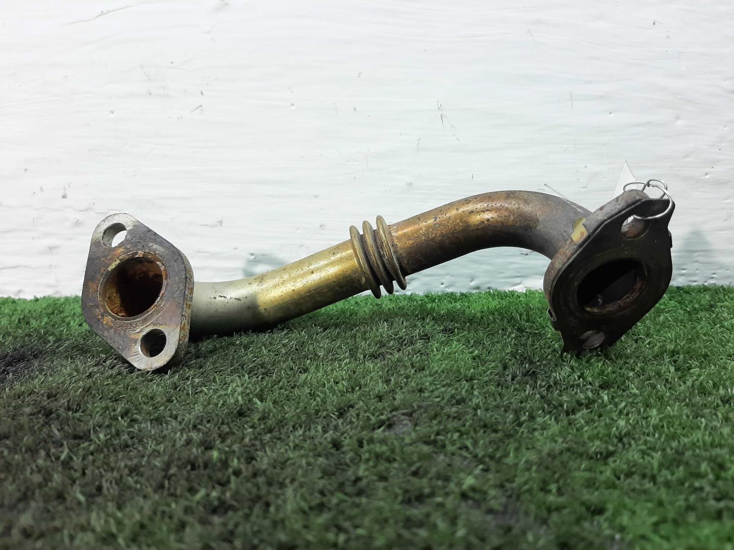 Трубка картерных газов