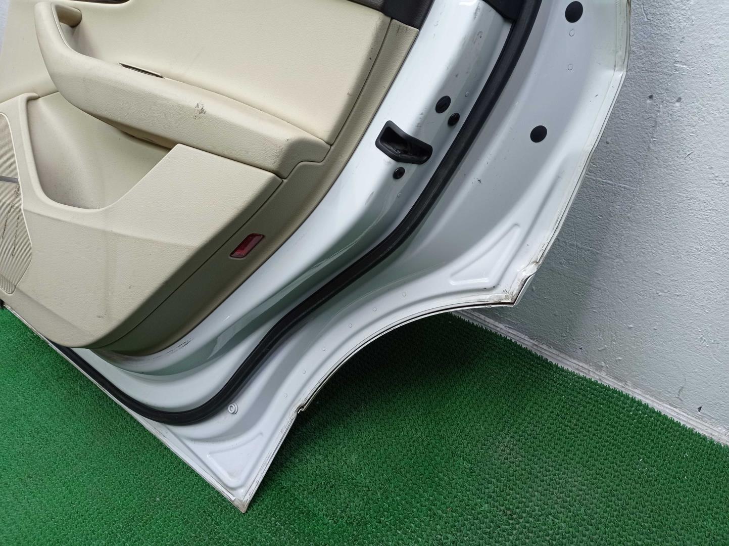 Ручка двери задней наружная правая