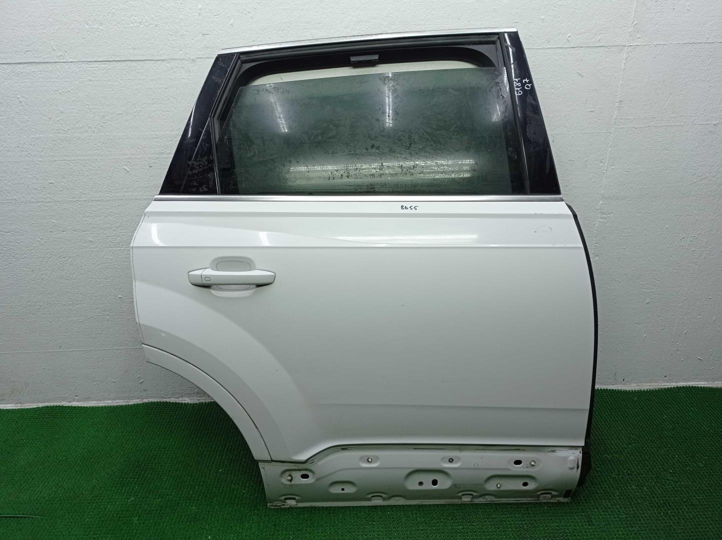 Ручка двери задней наружная правая