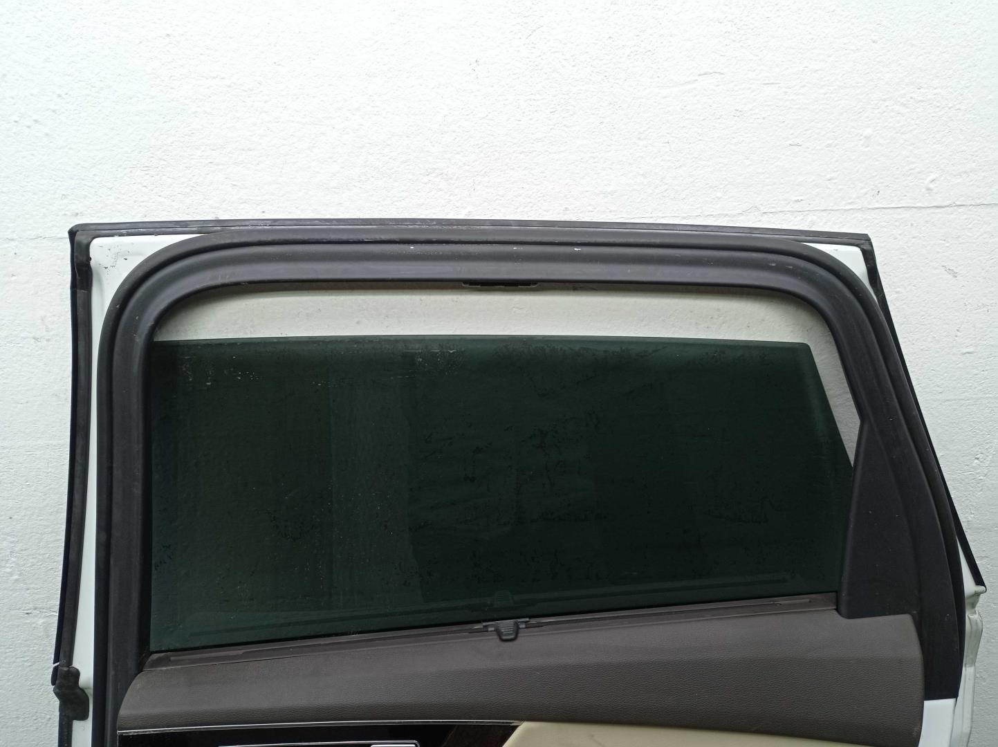 Ручка двери задней наружная правая