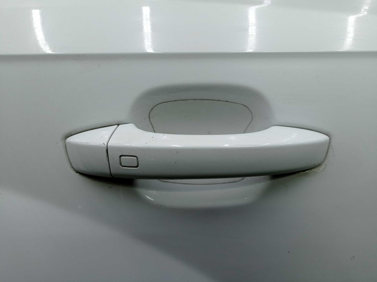 Ручка двери задней наружная правая