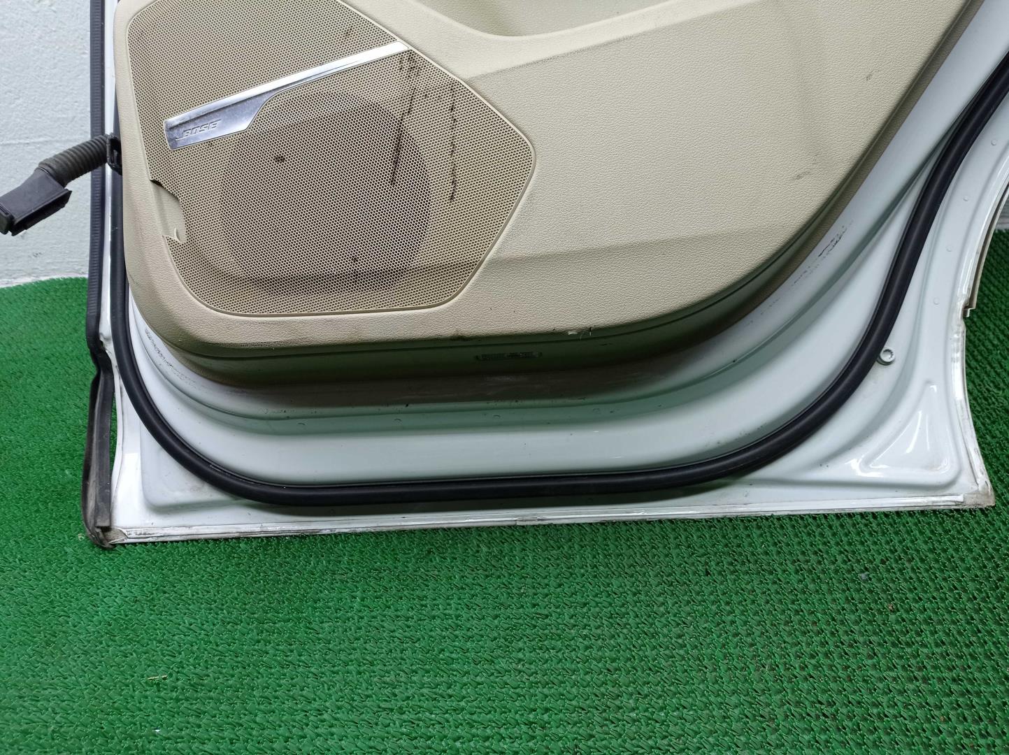 Ручка двери задней наружная правая