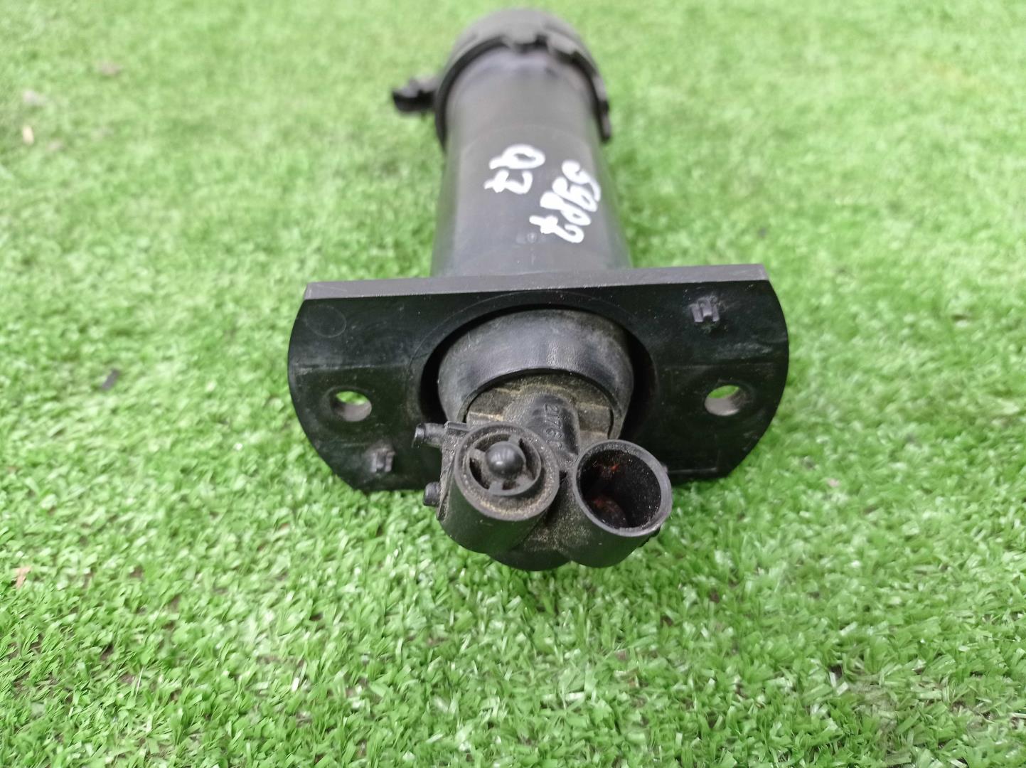 Форсунка омывателя фары