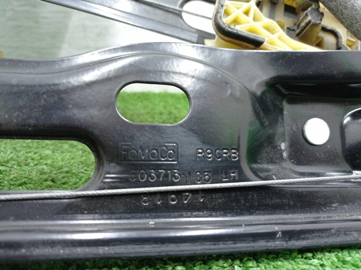 Стеклоподъемник электр. передний левый