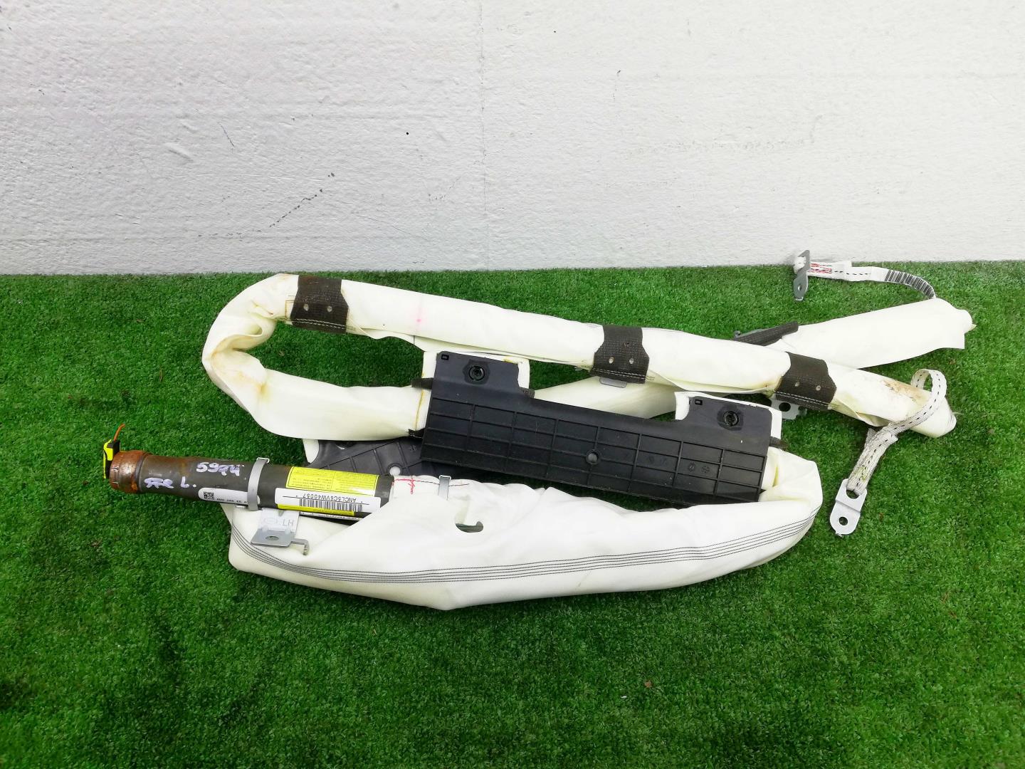 Подушка безопасности боковая (шторка)