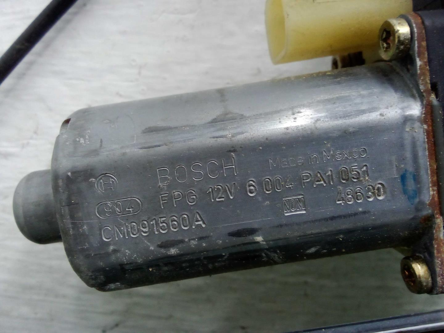 Стеклоподъемник электр. передний правый