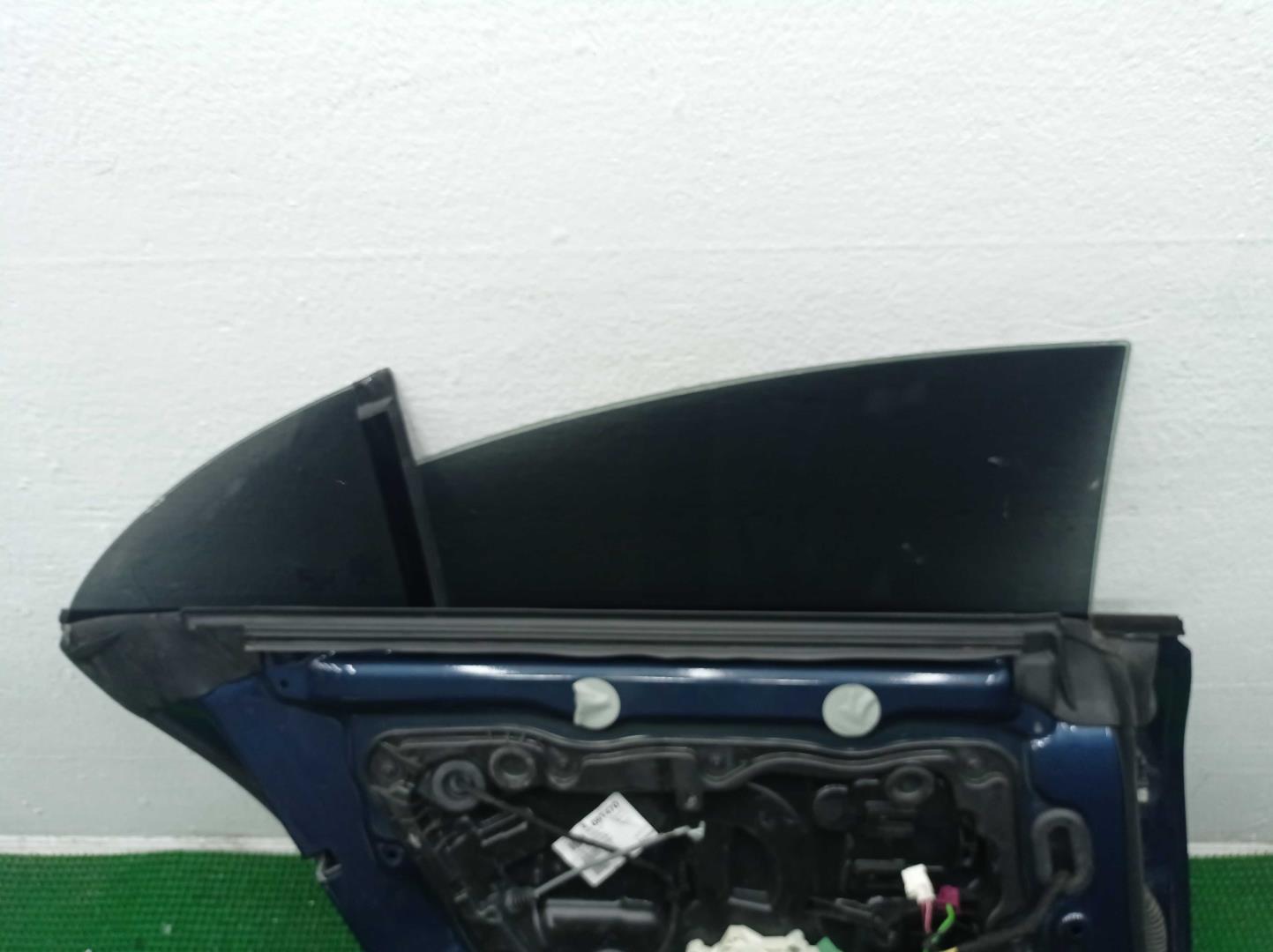 Стеклоподъемник электр. задний левый