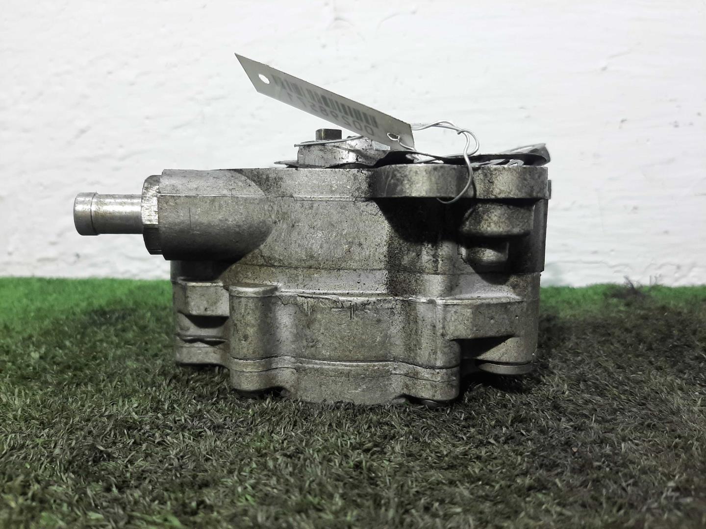 Насос вакуумный