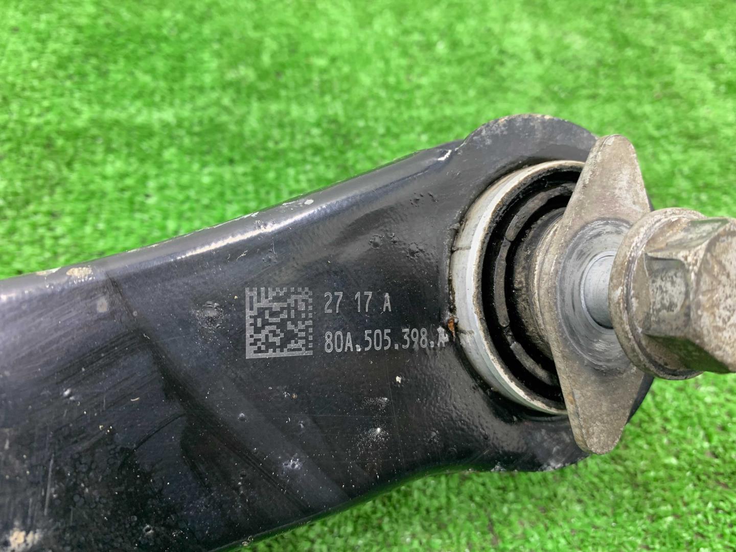 Рычаг задний правый