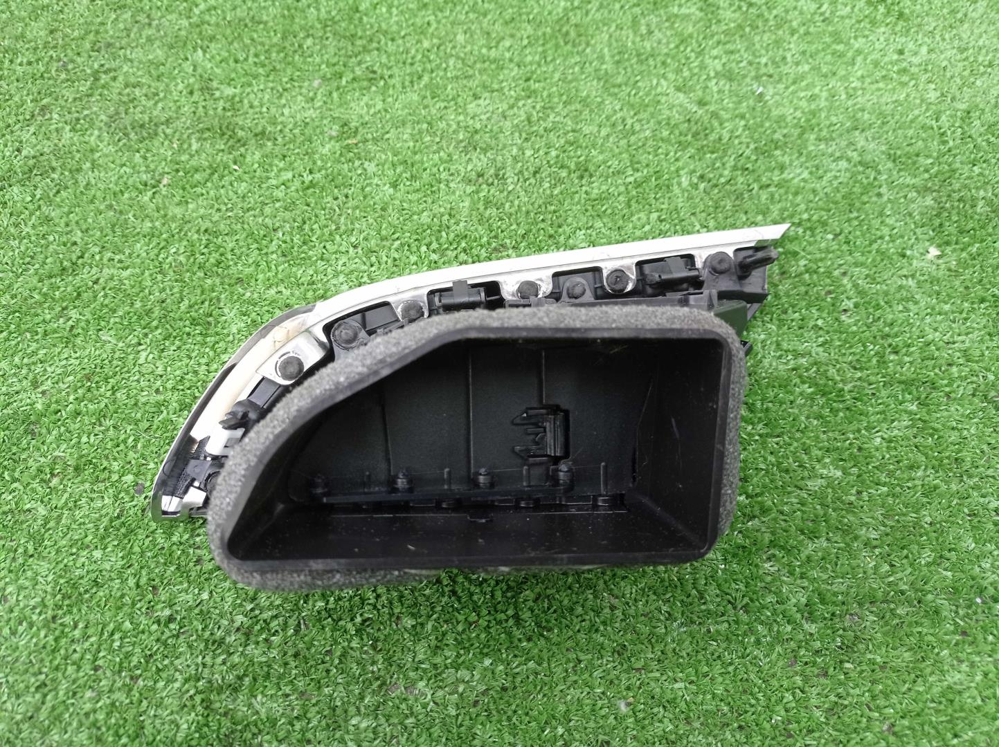 Дефлектор воздушный