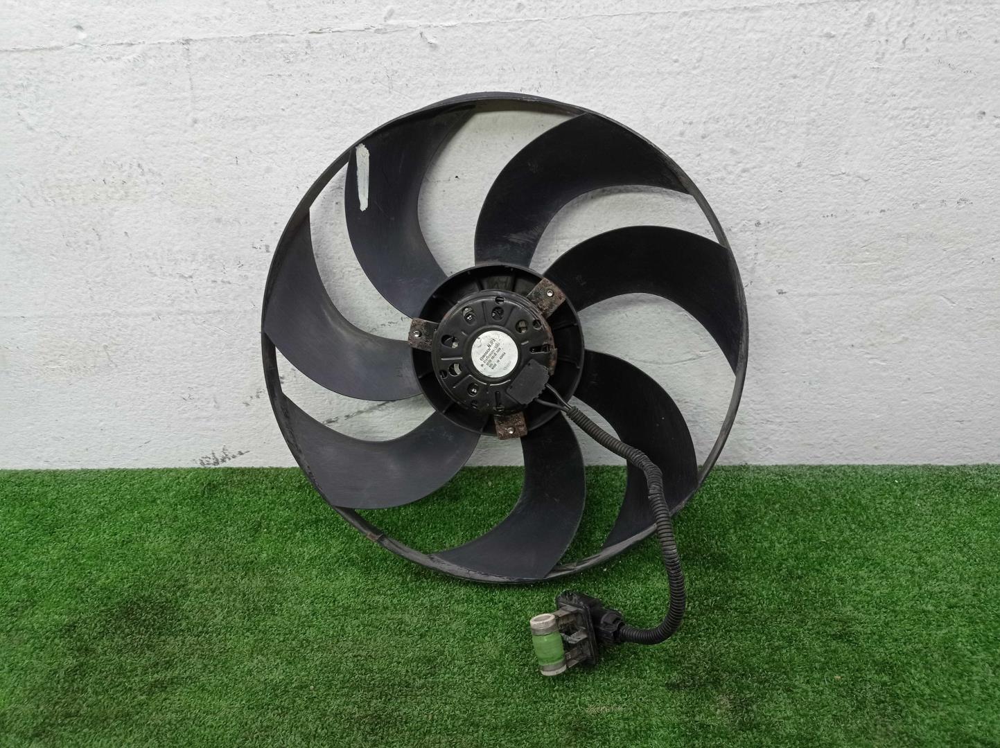 Вентилятор радиатора