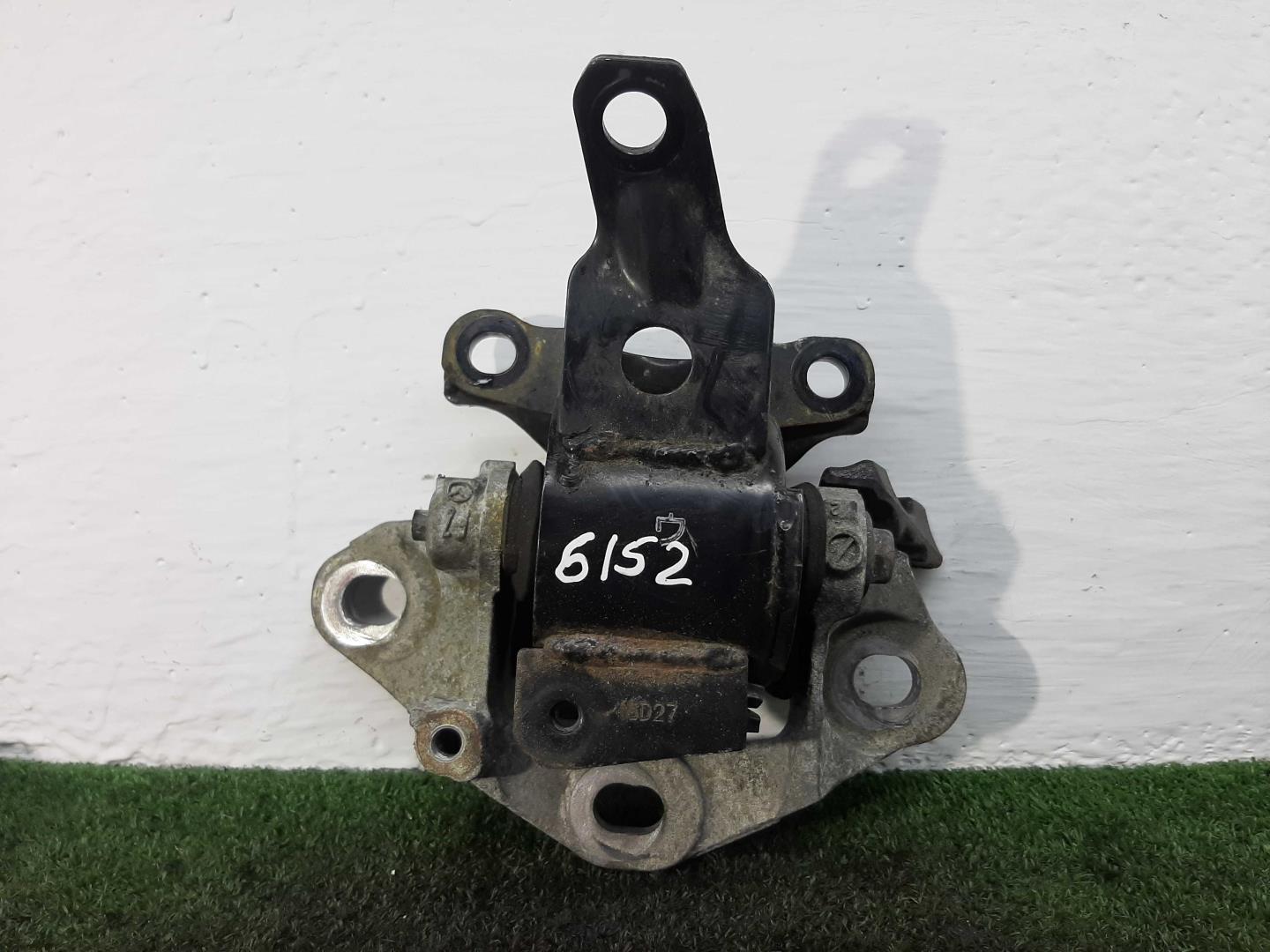 Опора двигателя