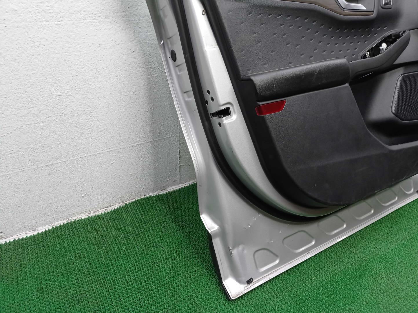 Накладка (кузов наружные)