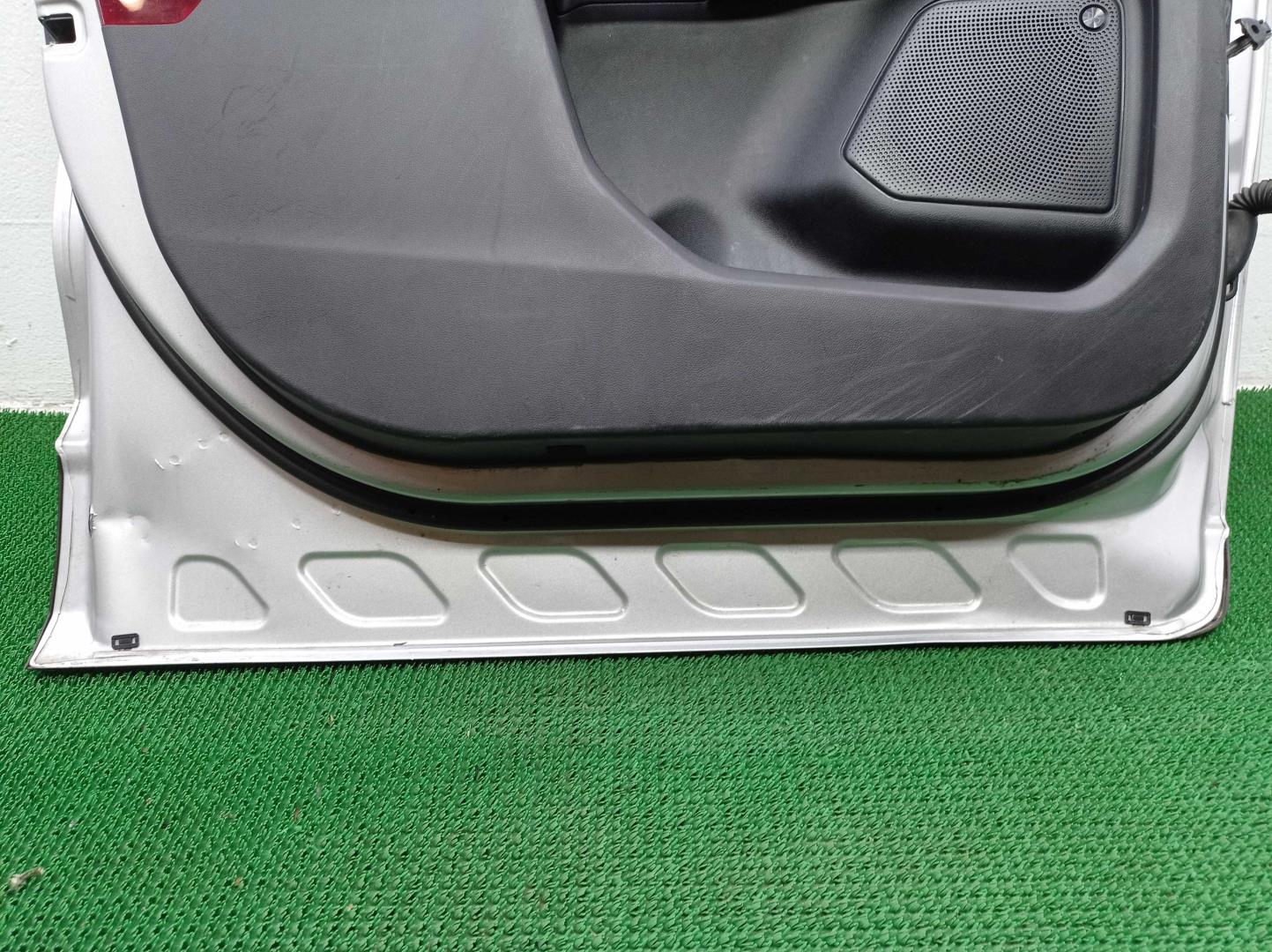 Накладка (кузов наружные)