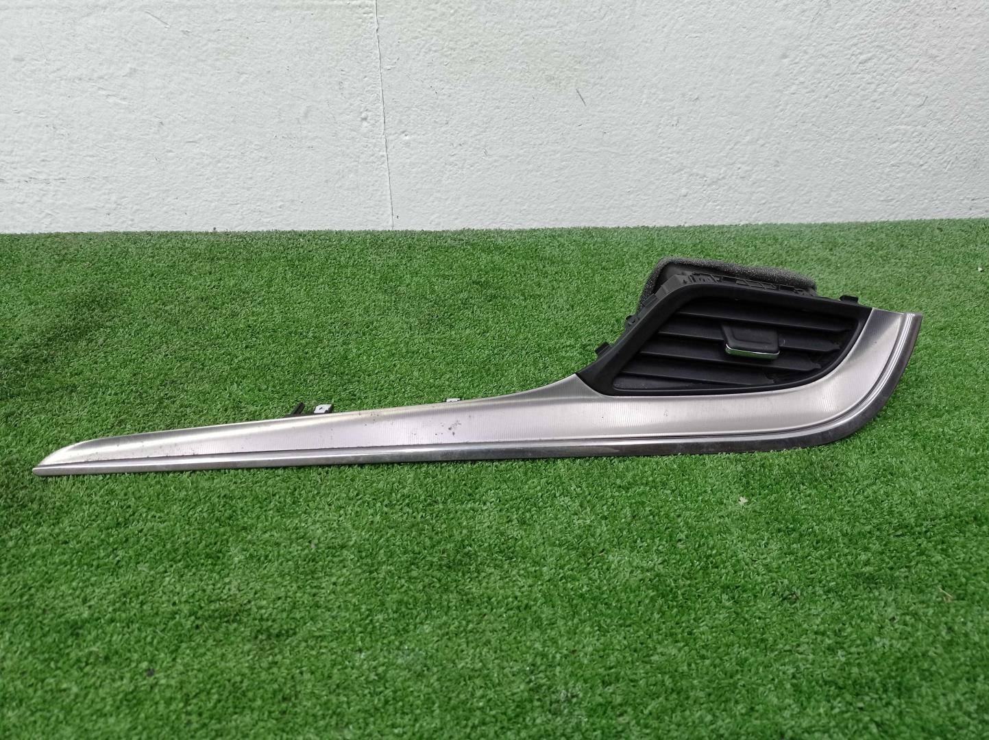 Дефлектор воздушный