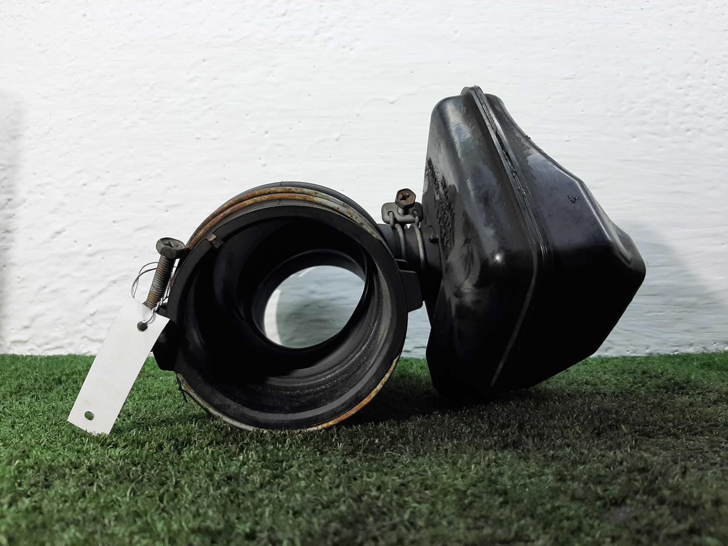 Патрубок воздушного фильтра