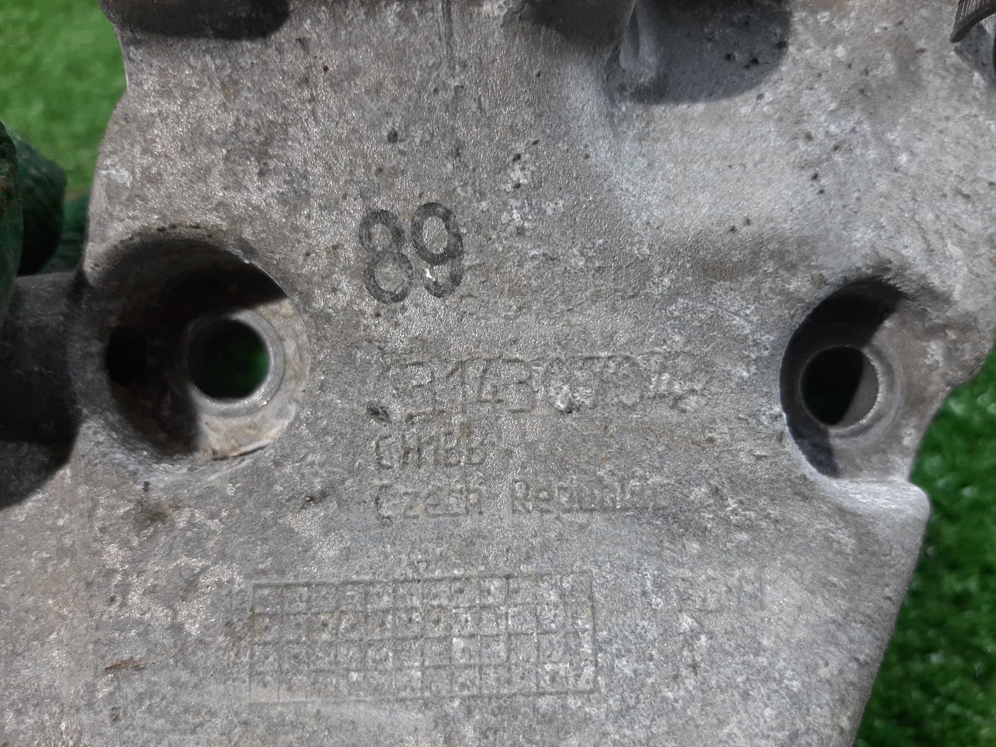 Кронштейн генератора