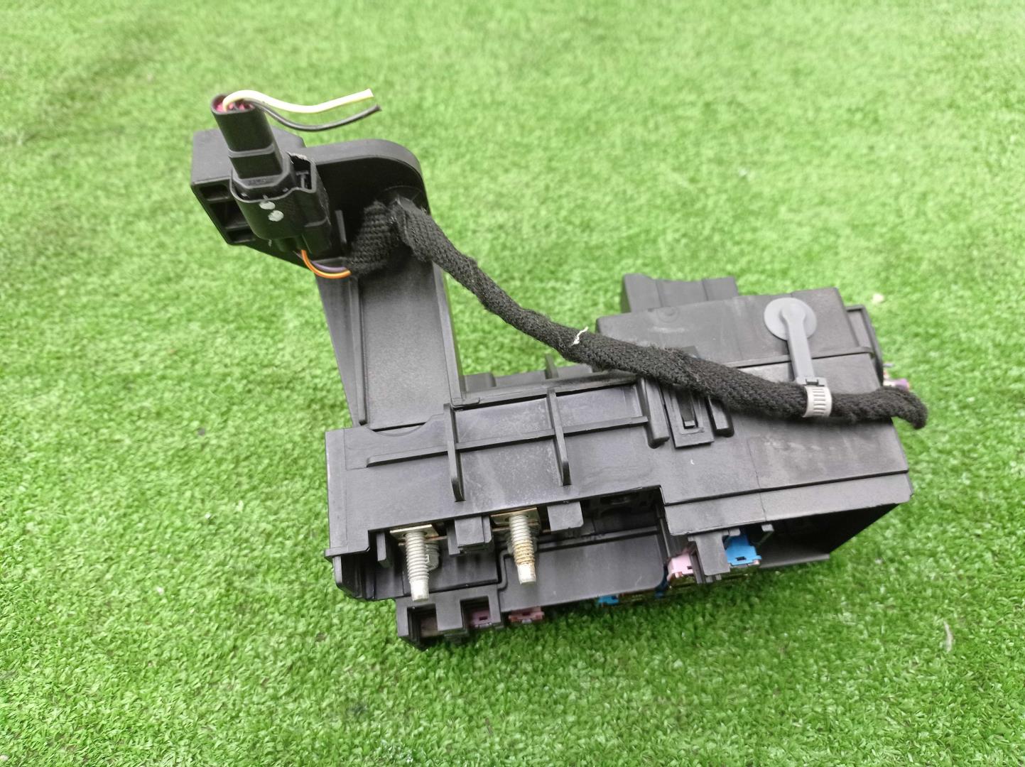 Блок предохранителей