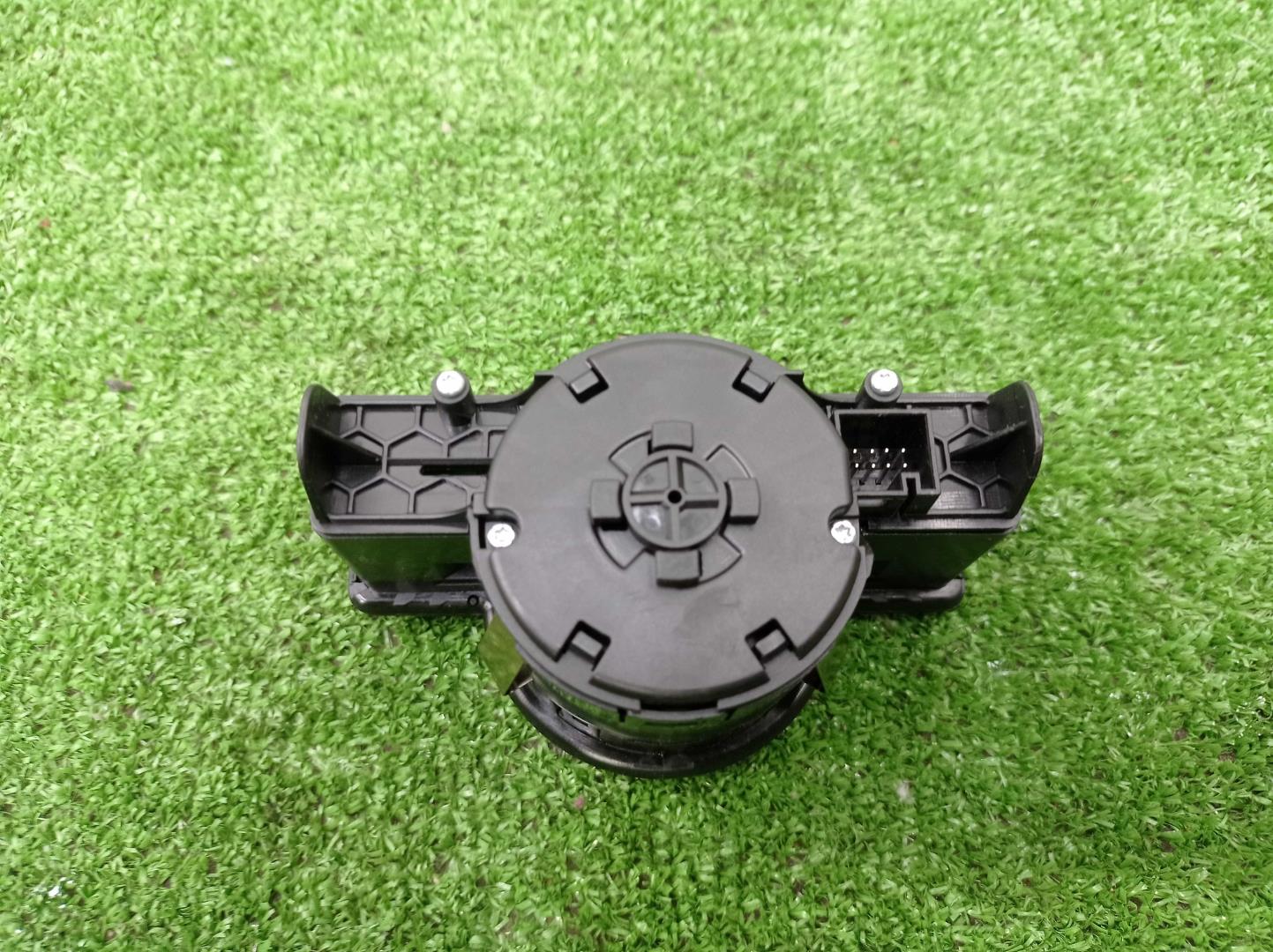 Переключатель света фар