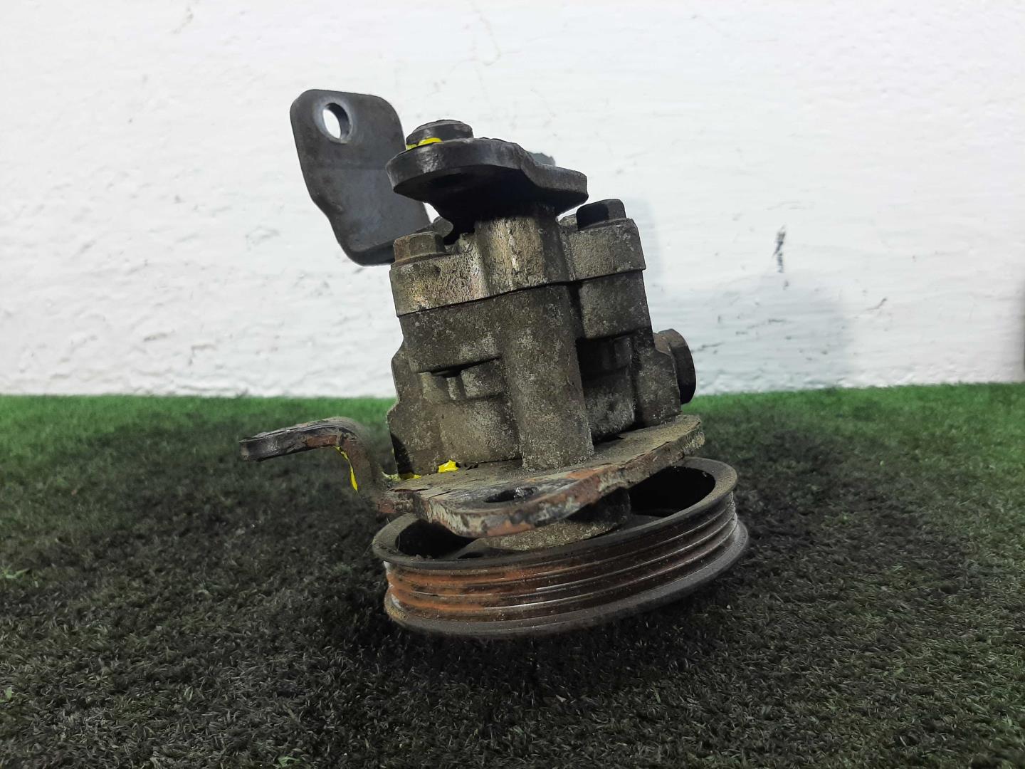 Насос ГУР (гидроусилитель руля)