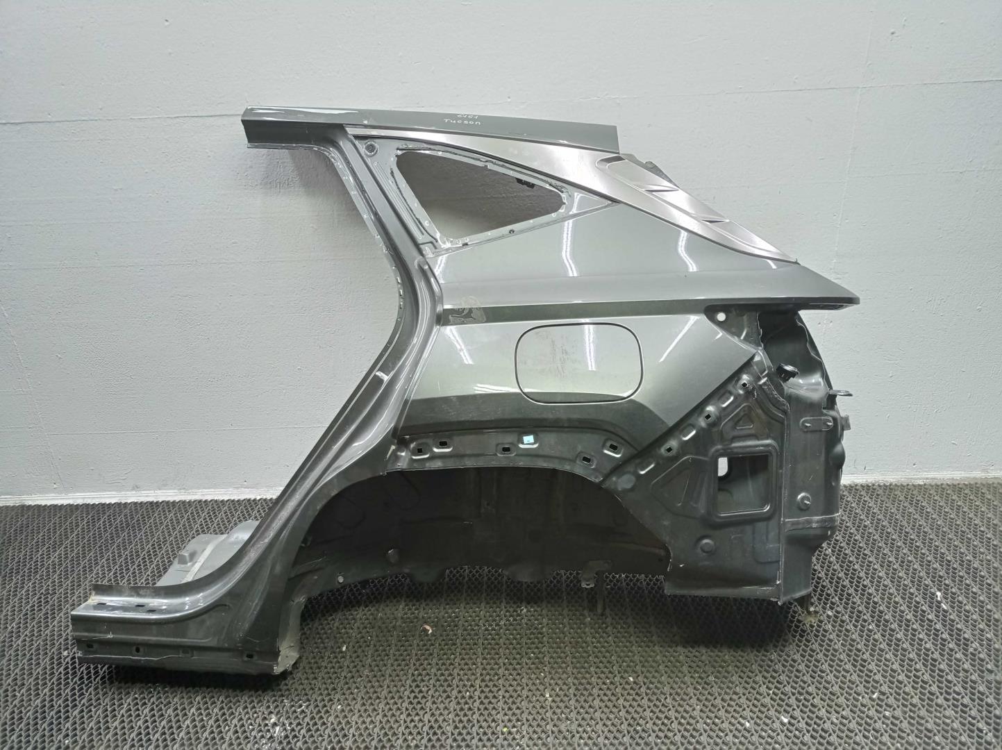 Крыло заднее левое