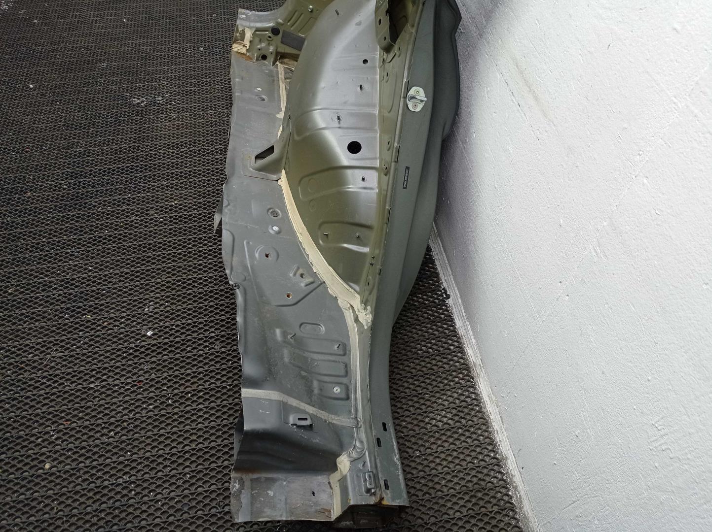 Крыло заднее левое