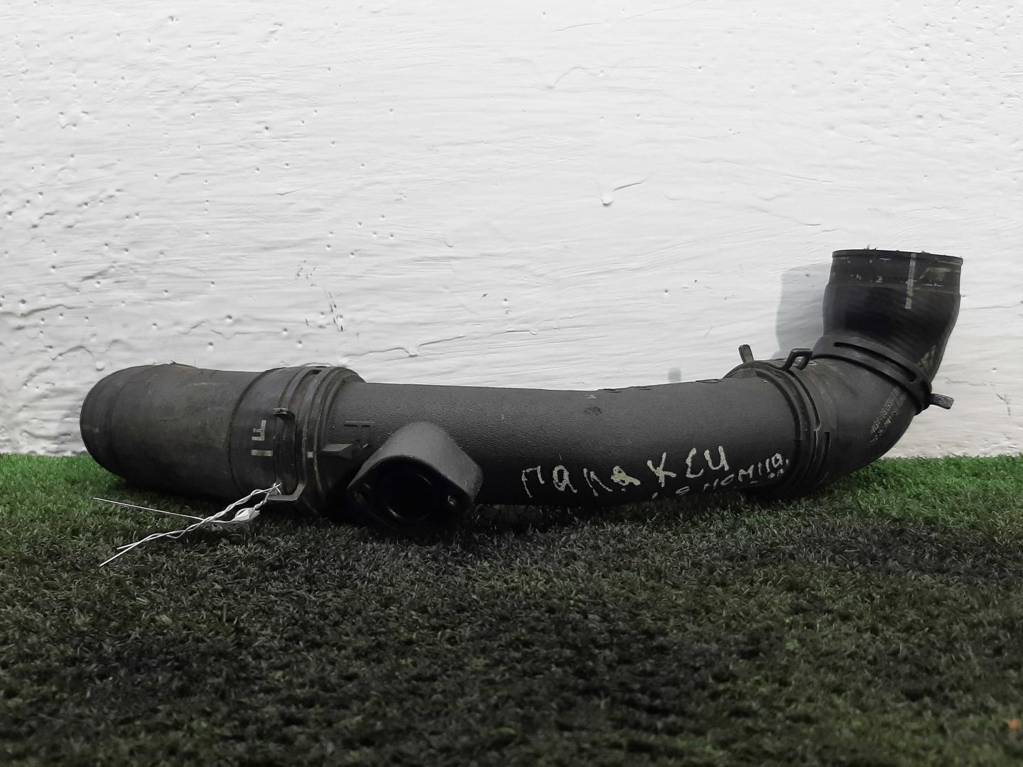 Патрубок интеркулера