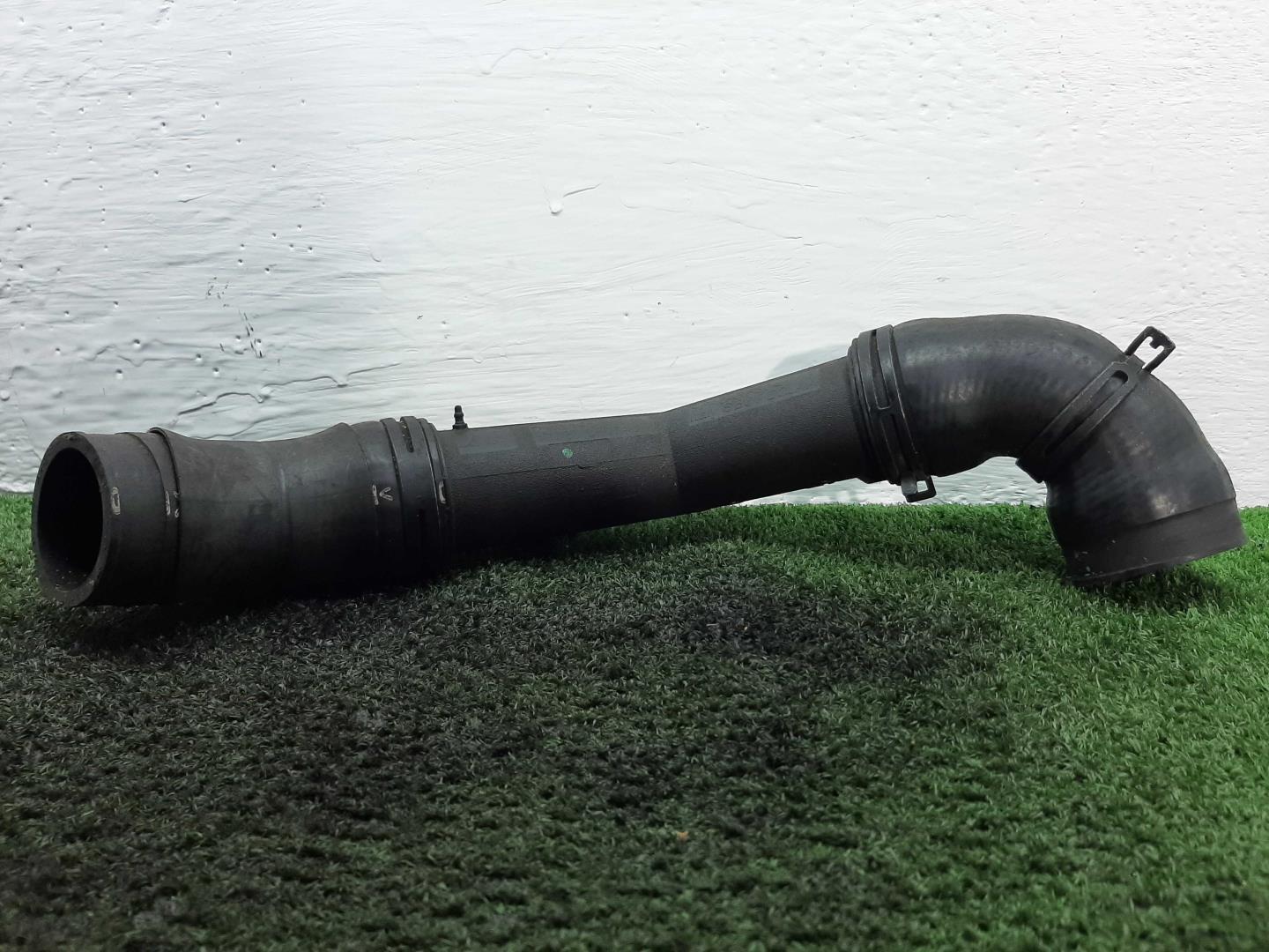 Патрубок интеркулера